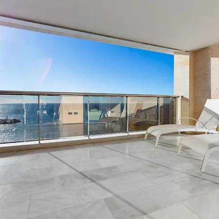 Lägenhet 1st Line Mascarat - Solarium Terrace & Pool