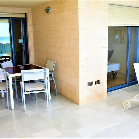 1st Line Mascarat - Solarium Terrace & Pool Lägenhet *