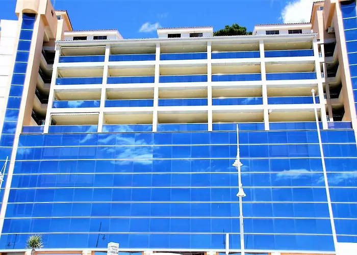 1st Line Mascarat - Solarium Terrace & Pool 아파트 *